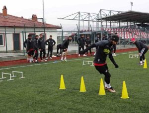 TKİ Tavşanlı Linyitspor deplasman maçı öncesi hazırlıklarını tamamladı