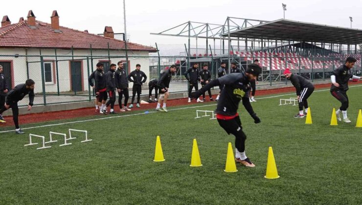 TKİ Tavşanlı Linyitspor deplasman maçı öncesi hazırlıklarını tamamladı