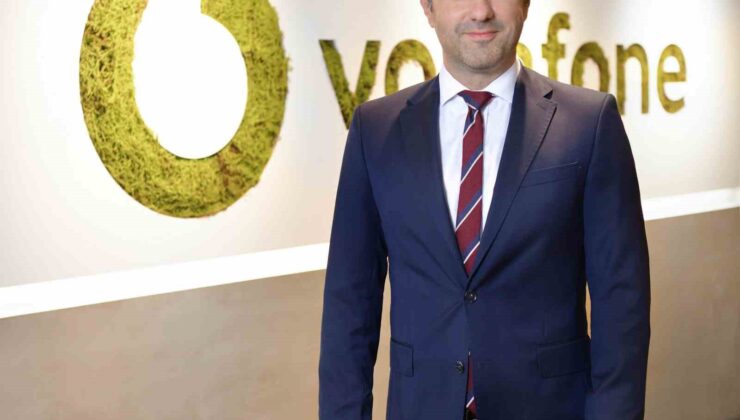 Vodafone, dijital asistanı TOBi’yi yeni veri kaynaklarıyla entegre etti