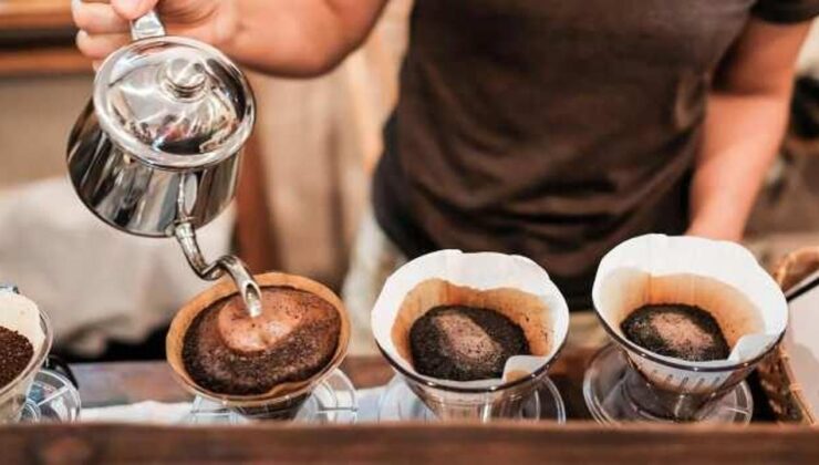 Sabah aç karnına kahve içmenin ziyanları: Aç karna kahve içmek yararlı mı, zayıflatır mı?