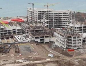 Trabzon Kent Hastanesi’nin inşaatı süratle yükseliyor