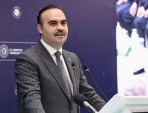 Bakan Kacır: Türkiye-Katar münasebetlerini daha da geliştirmek ismine kararlıyız