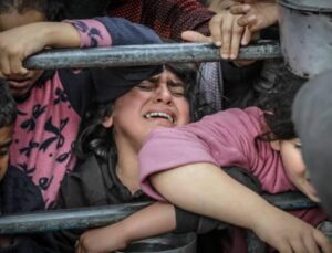 Refah Hudut Kapısı’ndan Gazze için bekleyen yardımlara bugün de müsaade verilmedi