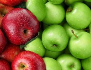 Yeşil elma mı kırmızı elma mı daha yararlı? Yeşil elma kırmızı elma ortasındaki fark…