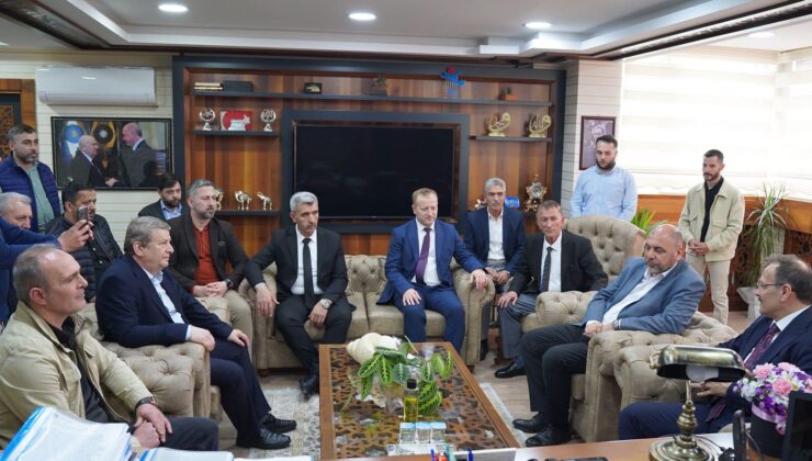 Hakan Çavuşoğlu‘ndan Başkan Bekir Aydın’a Tebrik Ziyareti