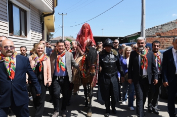Osmangazi Belediyesi – Köy Düğününde Coşku Doruk Yaptı