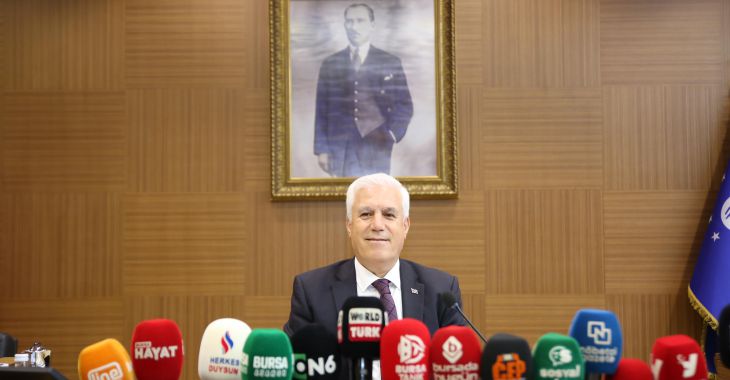 Başkan Bozbey’den Bursaspor taraftarına ‘Tahta açılacak’ müjdesi