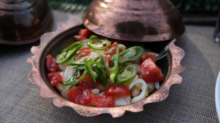 GASTRONOMİ YOLCULUĞU VE İNEGÖL KÖFTESİ’NDEN GÜÇ ALMA