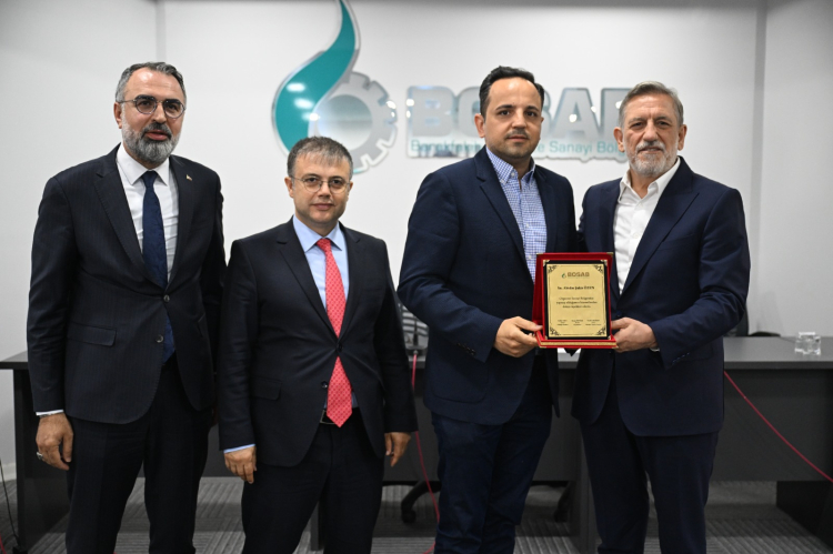 Geçmiş Hizmetlere Teşekkür ve Yeni Dönem