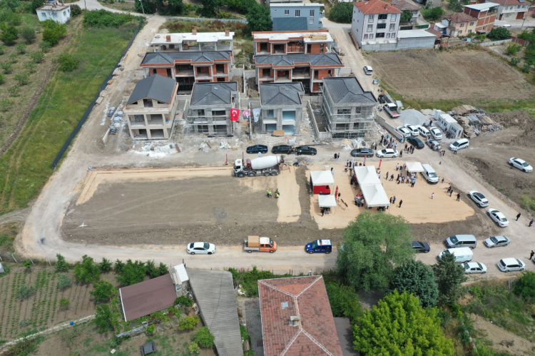 Osmangazi Belediyesi’nden Aksungur Mahallesi’ne Yeni Spor Tesisi Müjdesi