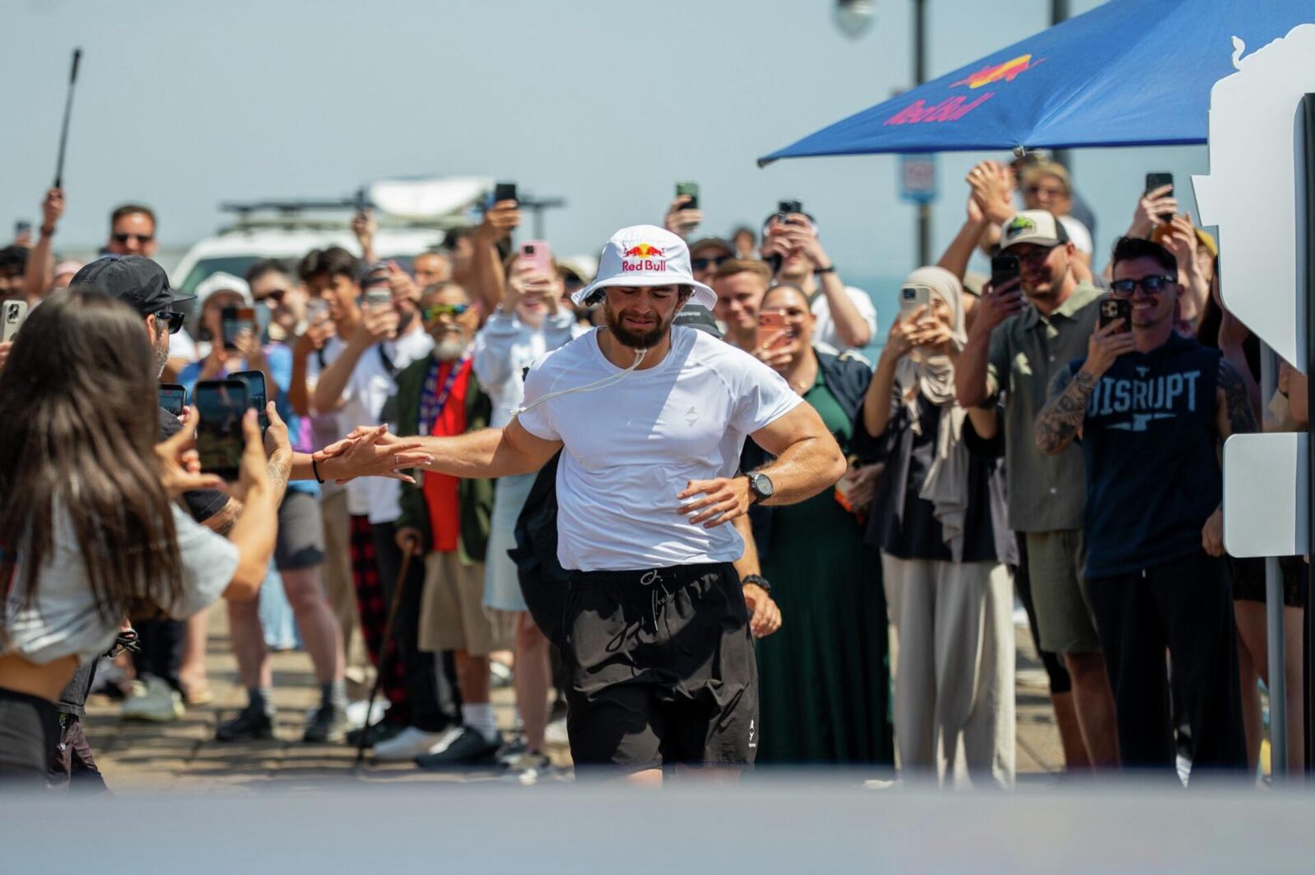 600 Kilometrelik Ultra Maratonu 123 Saatte Tamamladı