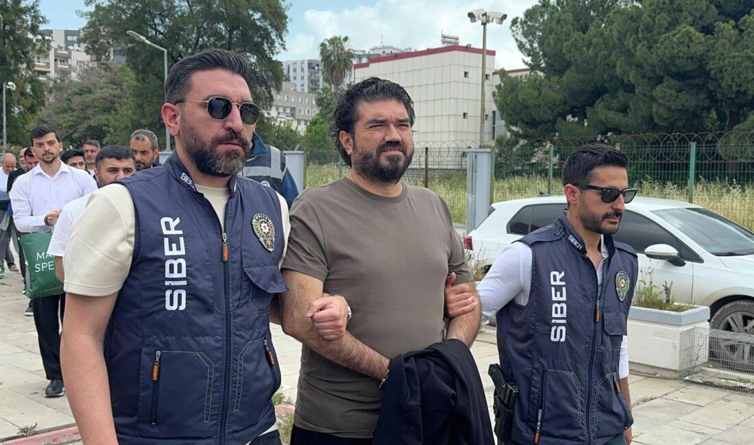 Adana'da terörle mücadele sürüyor. Güvenlik güçleri, kentteki güvenliği sağlamak ve
