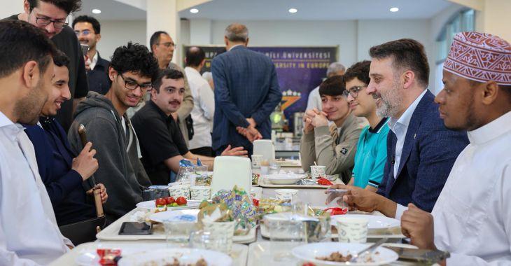 Bursa Büyükşehir Belediyesi Başkan Vekili Şahin Biba, Kurban Bayramı’nın ilk