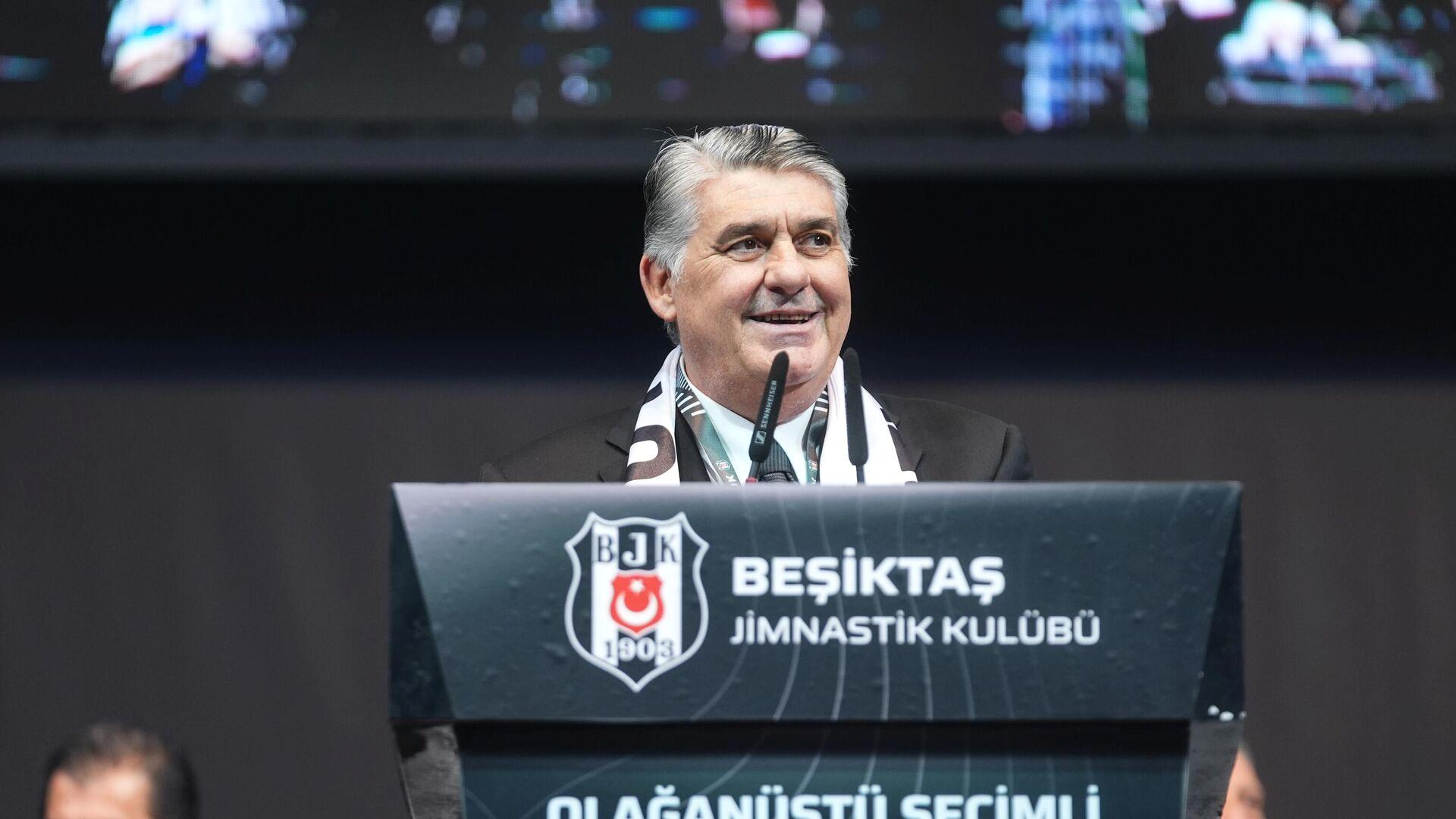 Beşiktaş Başkanı Serdal Adalı'nın orta düzeyde hırslı sözleri ve takım
