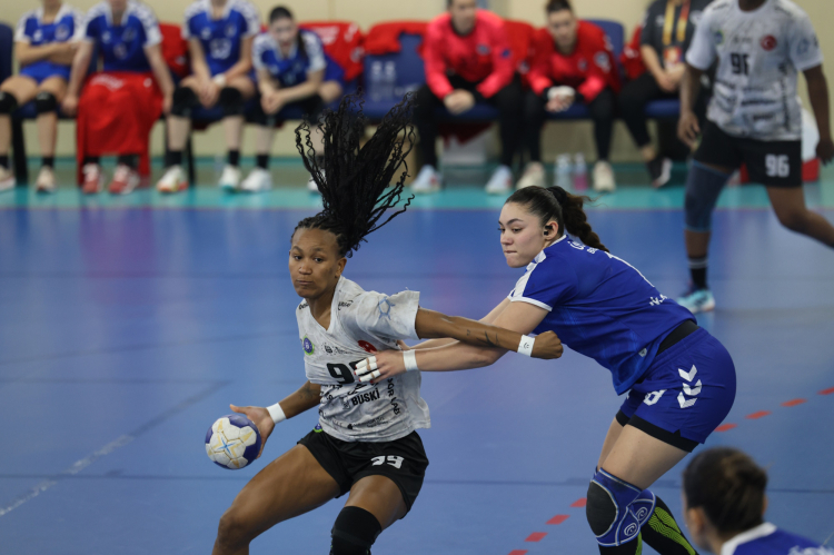 Bursa Büyükşehir Belediyespor Şampiyon Oldu