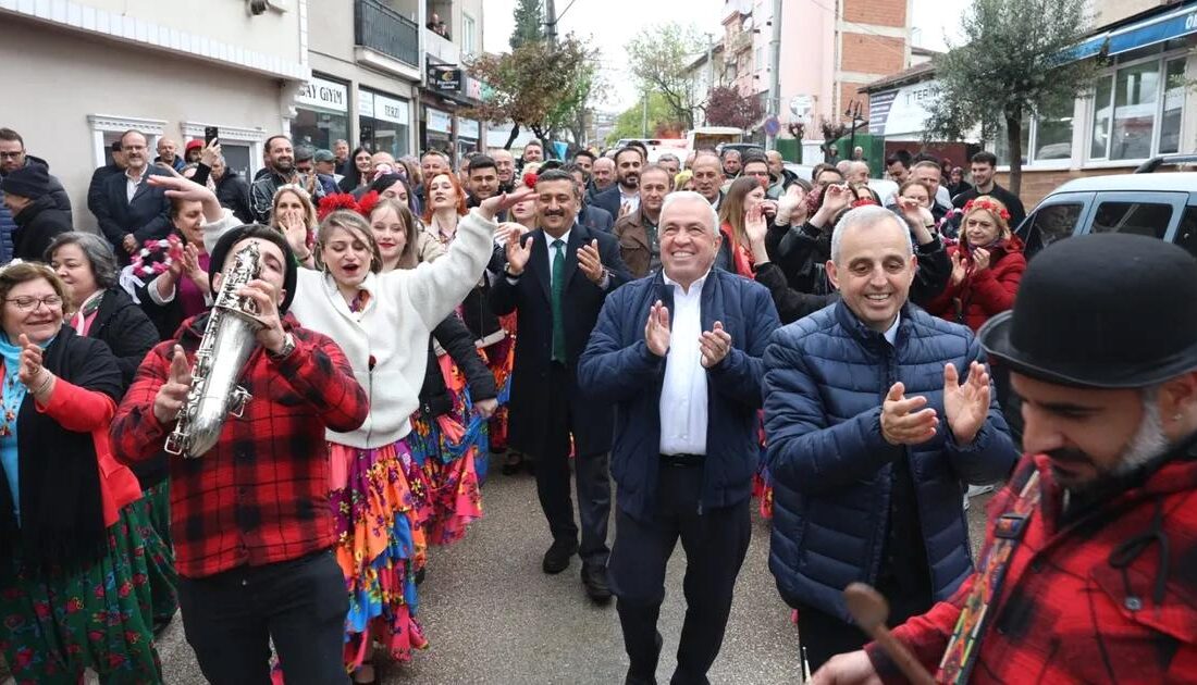 Bursa Görükle'de geleneksel Hıdırellez kutlamalarını resmi ve detaylı bir şekilde