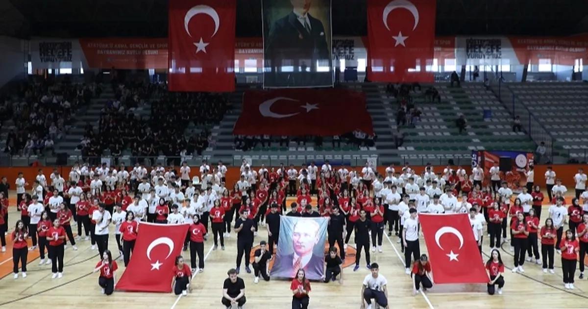 Bursa İnegöl’de 19 Mayıs Atatürk’ü Anma, Gençlik ve Spor Bayramı