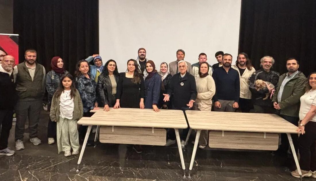 Bursa Odası üyeleri, sosyal etkinliklerde düzenli olarak bir araya gelerek