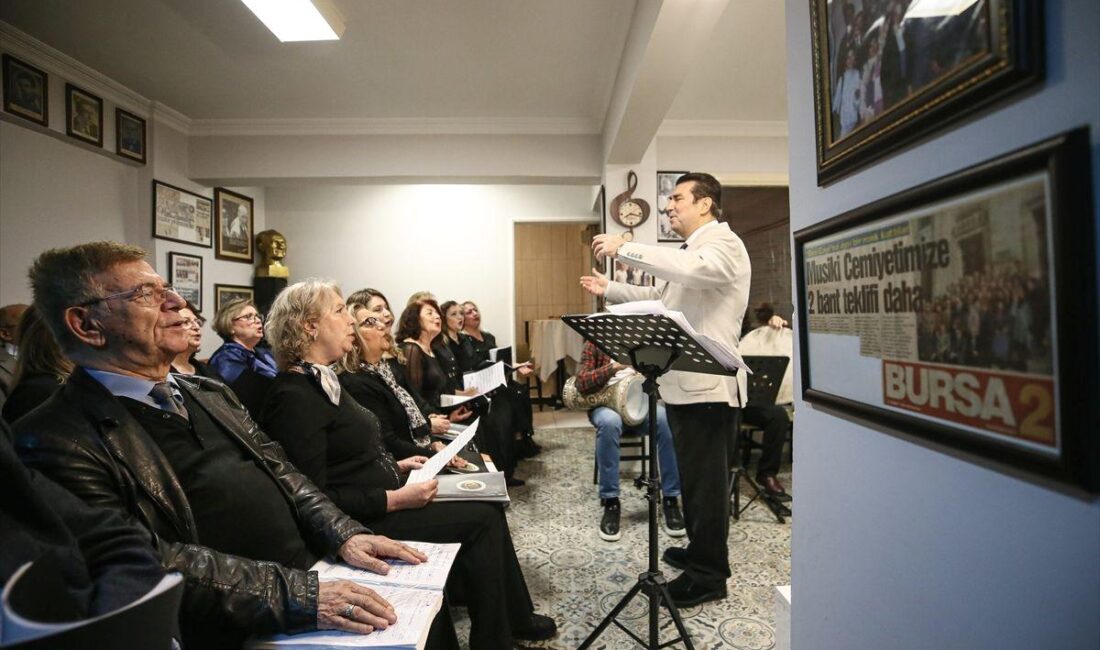 Bursa Türk Musiki Cemiyeti'nin köklü gelenekleri ve güncel çalışmalarını keşfedin.