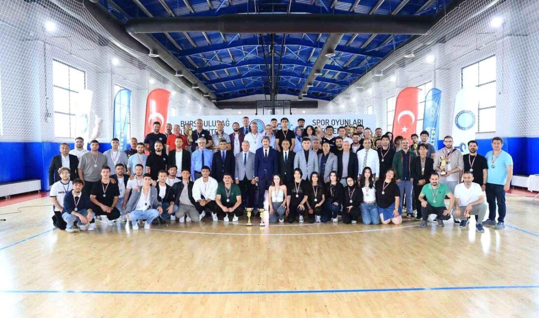 Bursa Uludağ Üniversitesi'nin spor etkinlikleri başarıyla sona erdi. Katılımcılara teşekkür