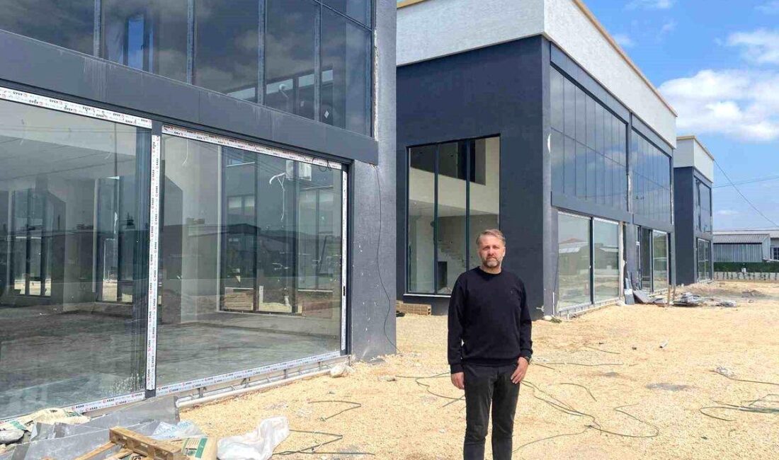 Bursa Yenişehir'de açılan modern galericiler sitesi ile otomotiv sektöründe yeni