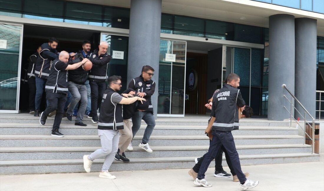 Bursa Yenişehir'de gerçekleştirilen tefecilik operasyonu hakkında detaylı bilgiler ve gelişmeler.