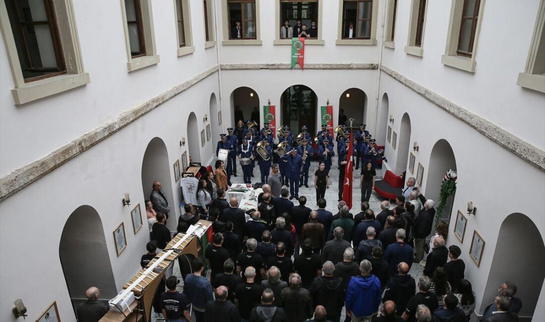 Bursa'da 143'üncü Pilav Günü etkinliği, geleneksel lezzetlerin ve kültürel zenginliklerin