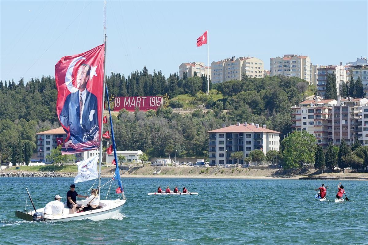 Bursa'da 19 Mayıs Atatürk'ü Anma, Gençlik ve Spor Bayramı resmi