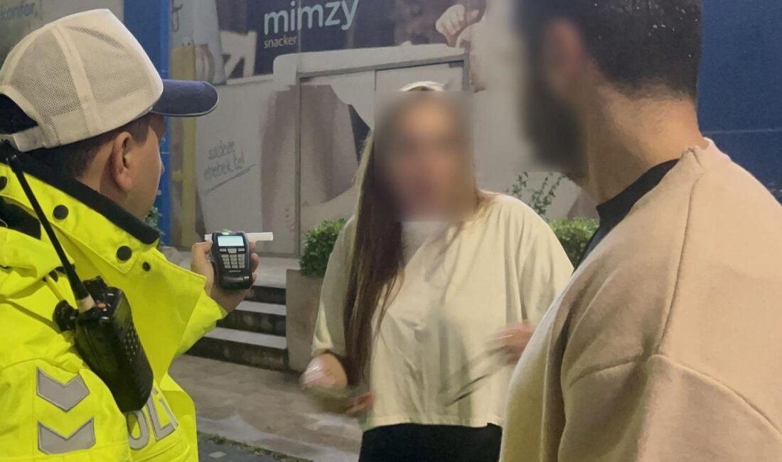 Bursa'da alkollü kadın sürücü gözaltına alındı. Güvenlik önlemleri kapsamında alınan