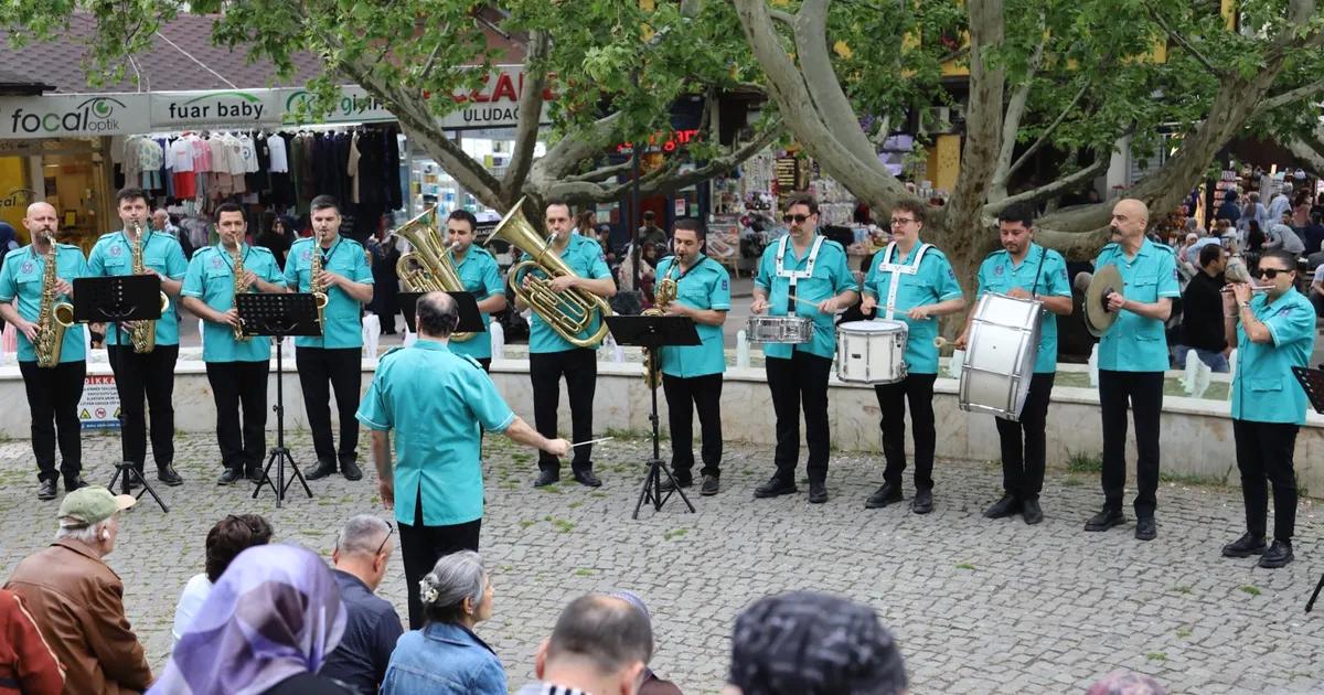 Bursa'da gerçekleşecek Bahar Konseri ile müzik dolu anlar yaşayın. Sanatseverler