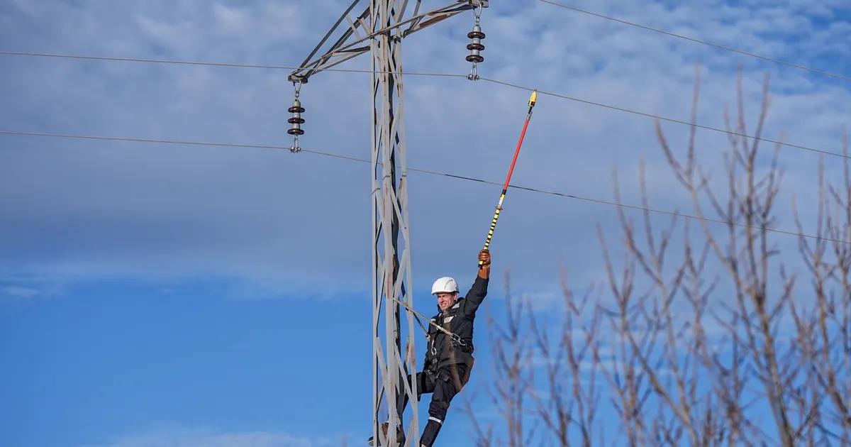 Bursa'da bayram süresince enerji kesintisi yaşanmayacak, vatandaşların yaşam kalitesinin artması