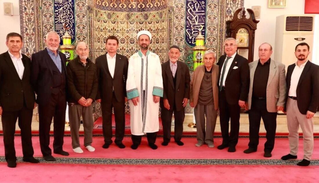 Bursa’da Bayram Namazı programını öğrenin. Resmi saat ve yer bilgileriyle