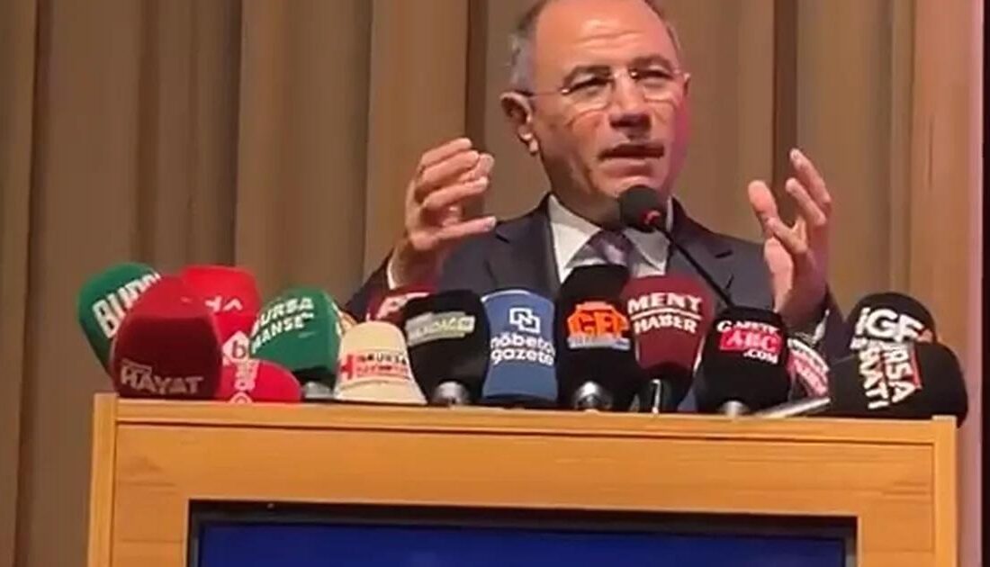 Bursa'da düzenlenen bayramlaşma programı, yoğun katılımıyla başlamış olup, toplumsal birlik