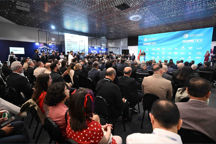Bursa'da Büyük Tekstil Fuarı Açıldı