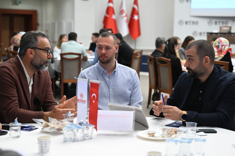 Bursa'da Dijital Pazaryeri Etkinliği Gerçekleşti