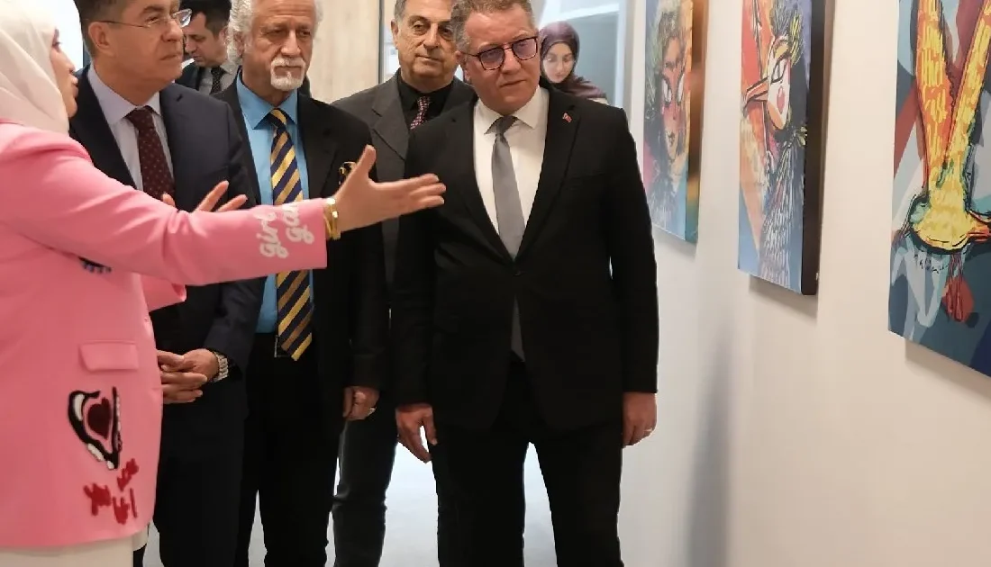 Bursa'da Dr. Öğr. Üyesi Rabia Alabay'ın sergisi hakkında detaylı bilgi