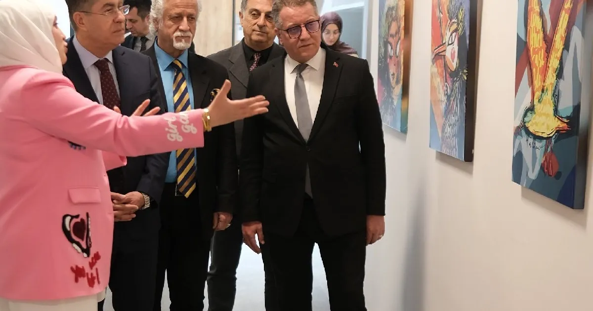 Bursa'da Dr. Öğr. Üyesi Rabia Alabay'ın sergisi hakkında detaylı bilgi