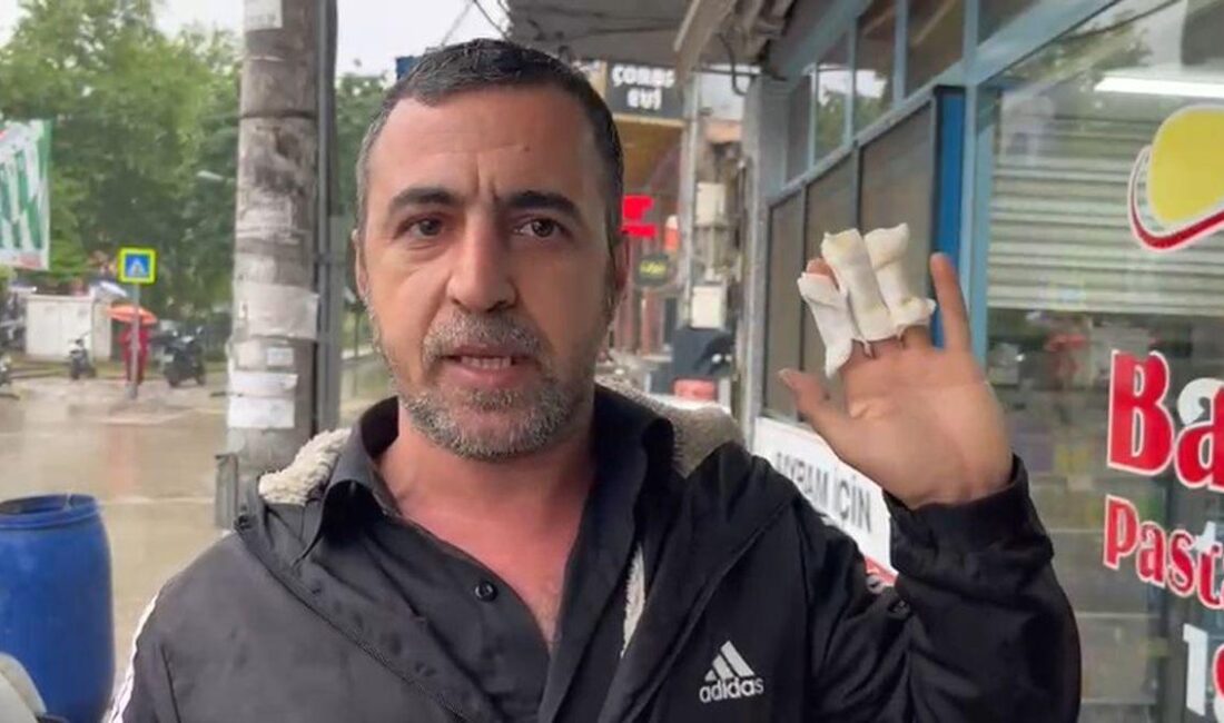 Bursa'da meydana gelen trafik kazasında anne ve oğlu yaralandı. Olayla