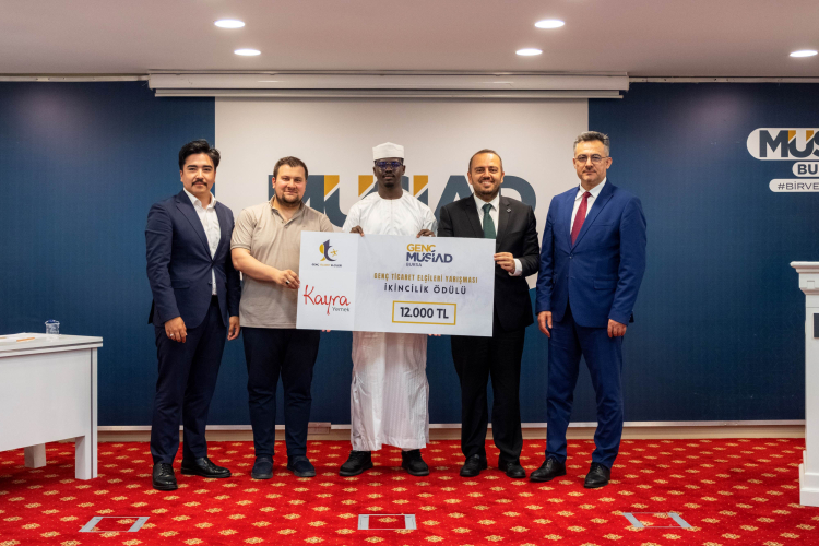 Bursa’da Genç Ticaret Elçileri Projesi Finali
