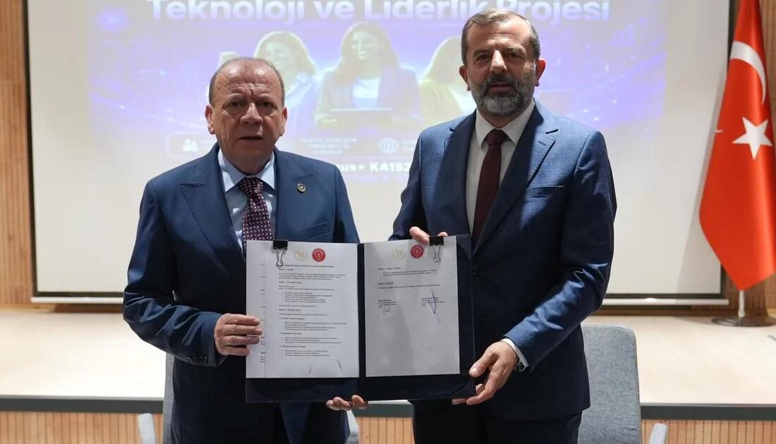 Bursa'da Kadın Girişimcilik Projesi tanıtıldı; kadınların ekonomik ve sosyal hayattaki