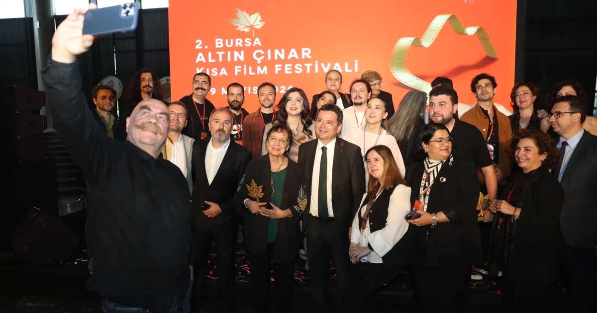 Bursa'da düzenlenen Kısa Film Festivali, sanatseverlerin yoğun ilgisiyle gerçekleşti. Bu