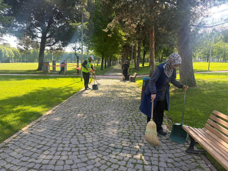Bursa'da Park ve Yeşil Alan Bakımı