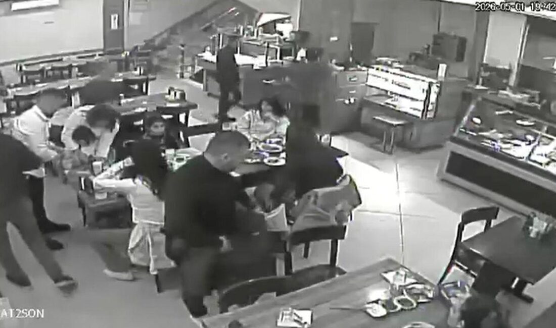 Bursa'da restoran ortamında çocukların solunum sorunlarının acil müdahale ve kurtarılması