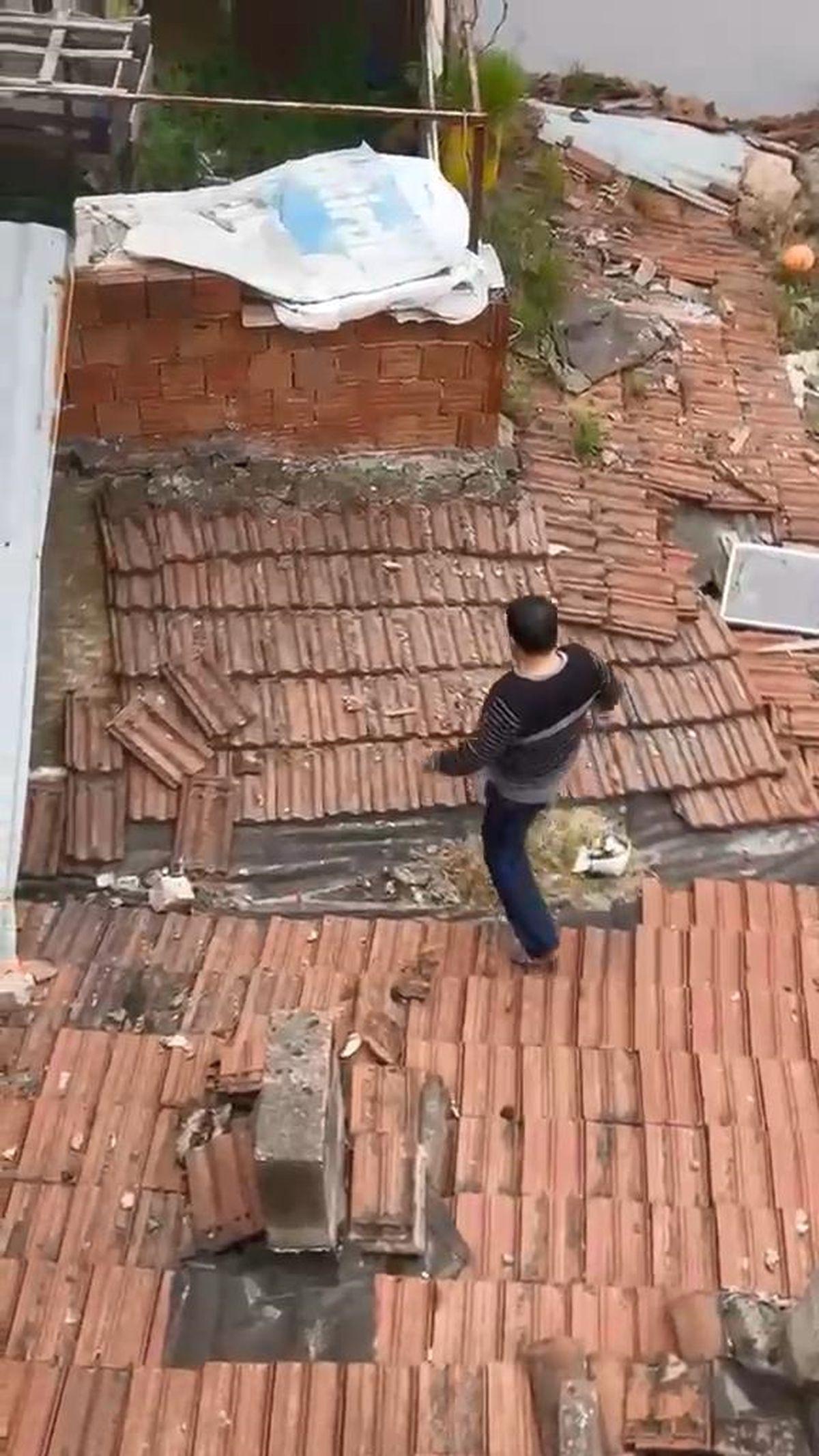 Bursa'da saklanan firari hükümlü yakalanarak adalete teslim edildi. Detaylar için