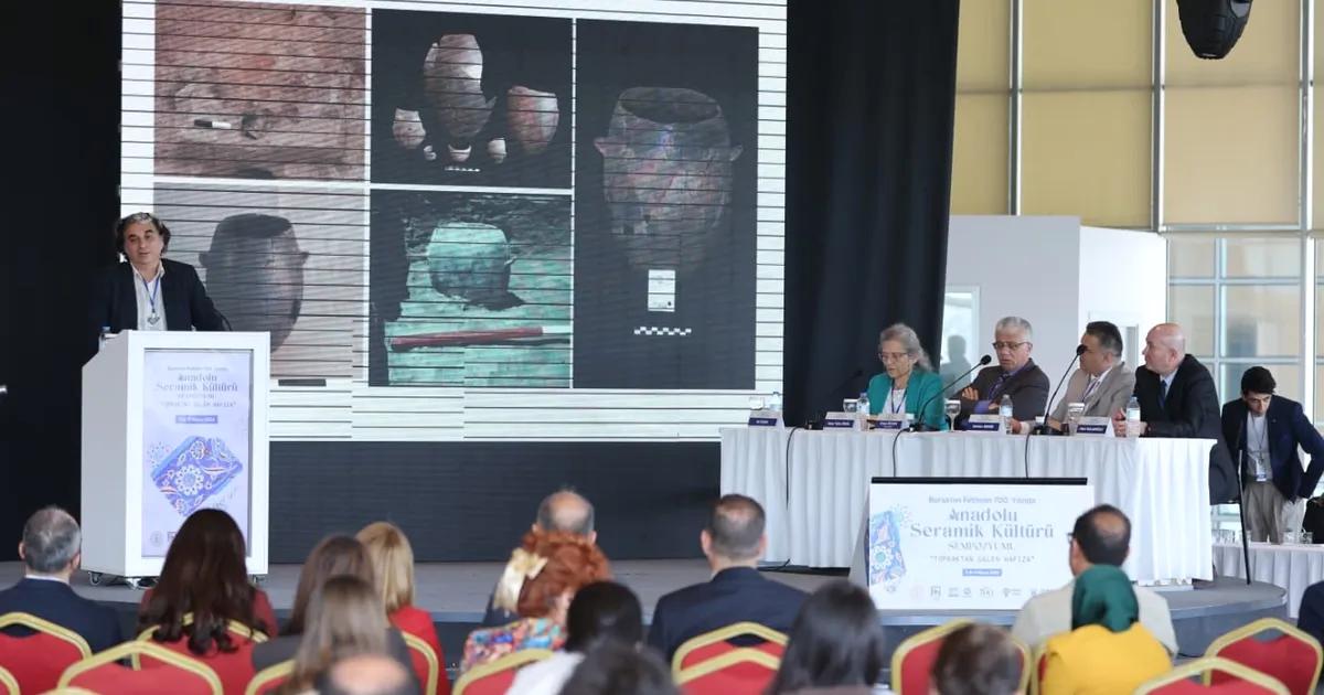 Bursa'da düzenlenen Seramik Kültürü Sempozyumu, seramik sanatında kültürel mirası ve