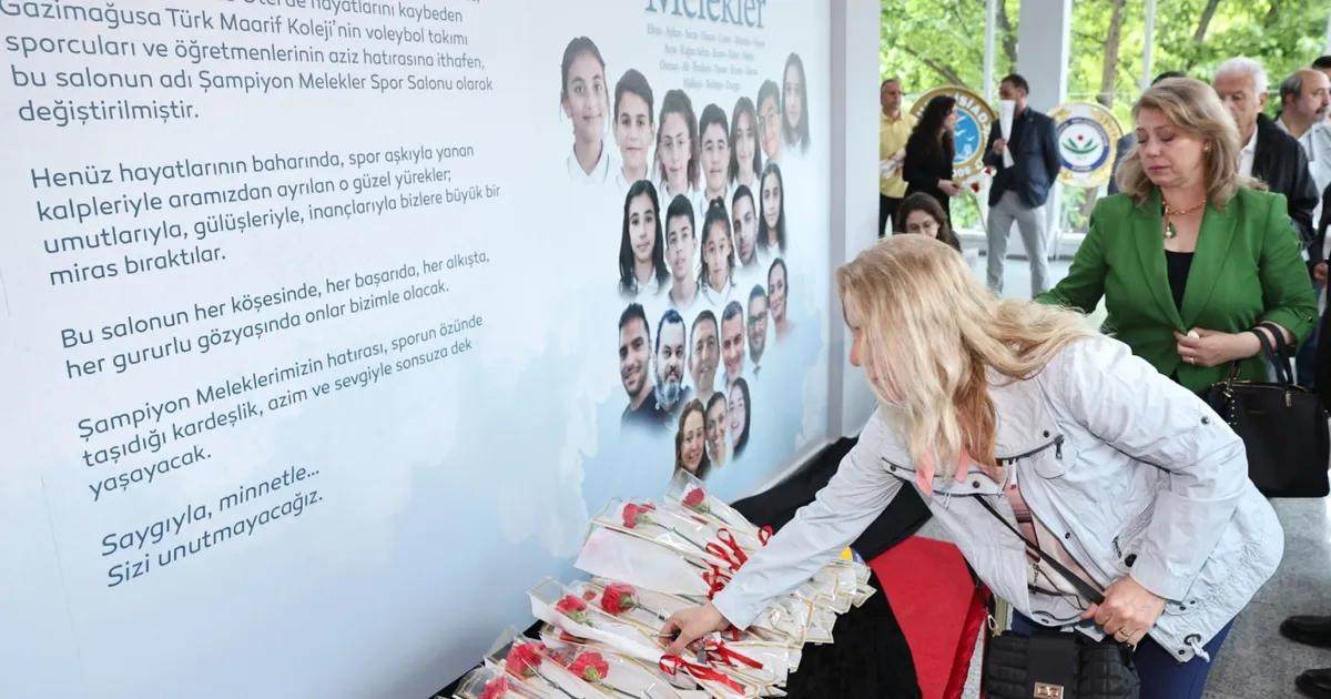 Bursa'daki spor salonunun ismi resmi olarak değişti. Güncel bilgiler ve