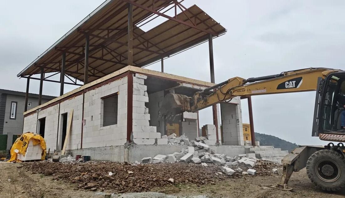 Bursa'da tarım alanlarına yönelik gerçekleştirilen yıkım operasyonunun detayları ve etkileri