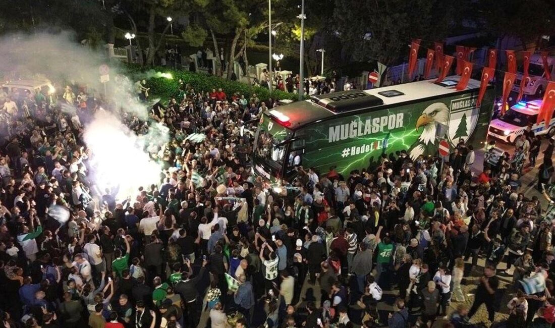 Bursa'da yaşanan trafik kazasında 2 kişi hayatını kaybetti. Detaylar ve