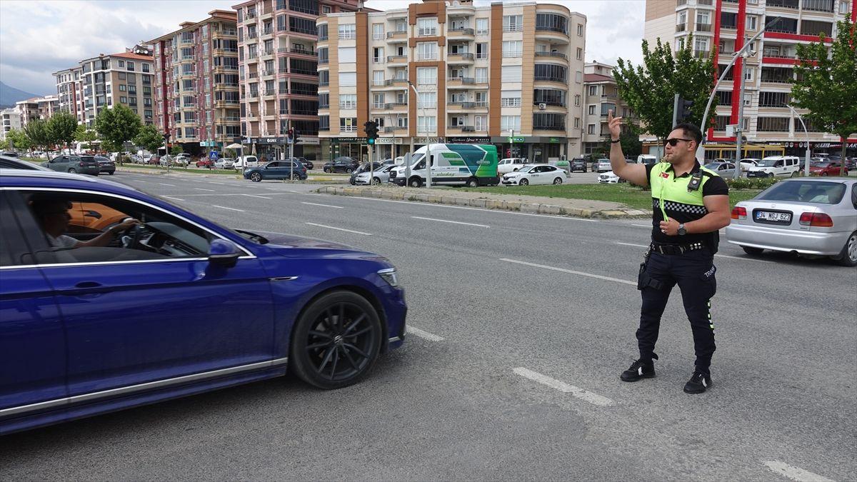 Bursa'da trafik yoğunluğu artışını etkili çözüm yolları ve güncel gelişmeler