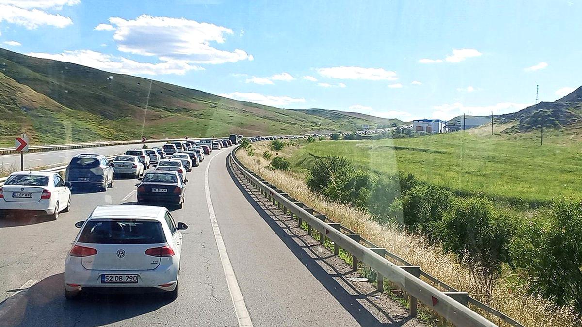 Bursa'da trafik yoğunluğu ve kazalar hakkında güncel bilgiler, önleyici tedbirler